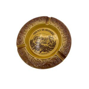 Vitg Mount Rushmore South Dakota Souvenir Ashtray Western Souvenir Japan Yellow